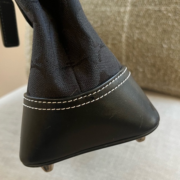 Coach Signature Buckle Carryall – Black Leather Trim – Mint Condition - Picture 6 of 11